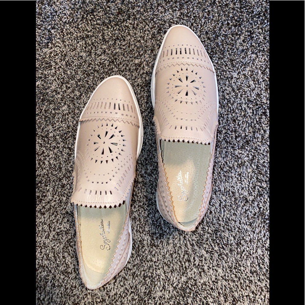Seychelles slip on!!! BRAND NEW!!